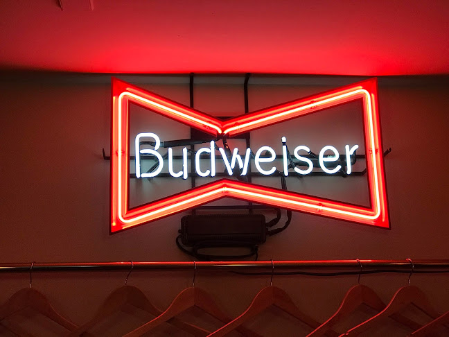 〒730-0022 広島県広島市中区銀山町１３−１３ シャトレ３ビル 3F