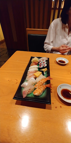 Comentarii opinii despre 寿司居酒屋 日本海 海の華