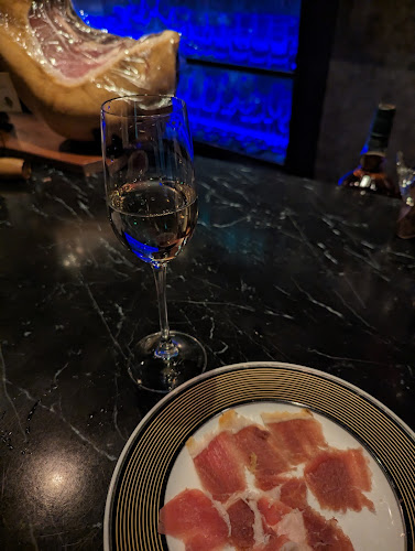 Comentarii opinii despre Bar Fake