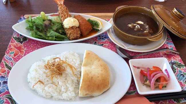 ロイヤルホスト橘通店