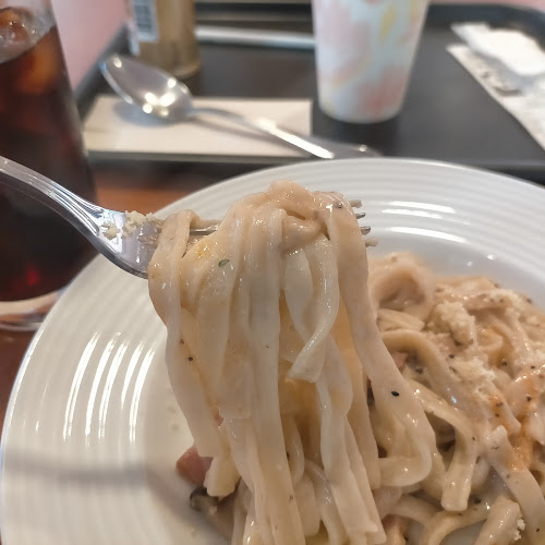 Opinii despre カフェ・ベローチェ 新橋四丁目店 în 港区 - 飲食業