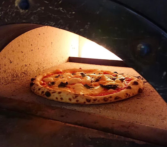 〒514-0009 三重県津市羽所町６１８ 舎密ビル 1F