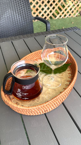 〒905-0004 沖縄県名護市中山３７８