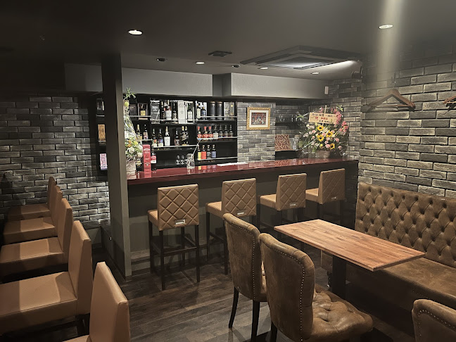 〒542-0083 大阪府大阪市中央区東心斎橋２丁目３−４ 千年町 雀千ビル B1F