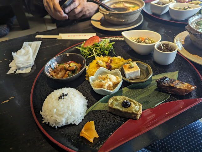 Opinii despre めがね橋茶屋 花ござ în 長崎市 - 飲食業