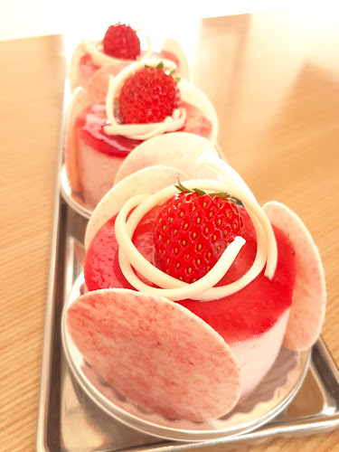 Opinii despre モンリーブ 渚町店 în 伊東市 - 飲食業