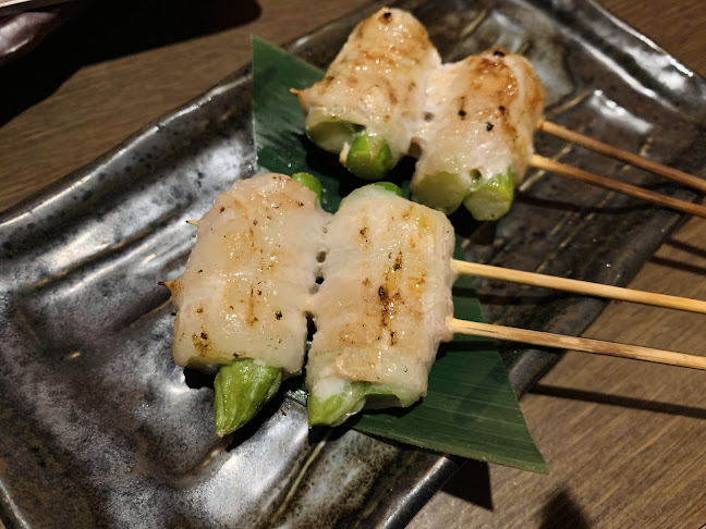 Comentarii opinii despre お箸Bar 火蔵 川崎駅チネチッタ通り店