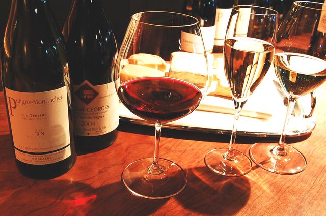 Comentarii opinii despre wine bar Cave de TAMURA