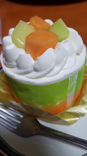 Comentarii opinii despre 銀座コージーコーナー エルミこうのす店