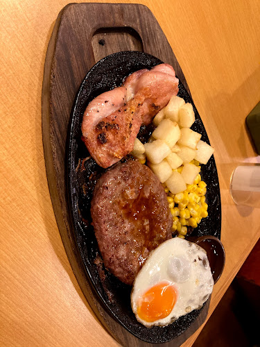 サイゼリヤ 与野本町駅前店 - 飲食業