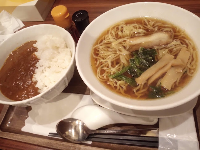 Opinii despre 快活CLUB 東久留米滝山店 în 東久留米市 - 飲食業