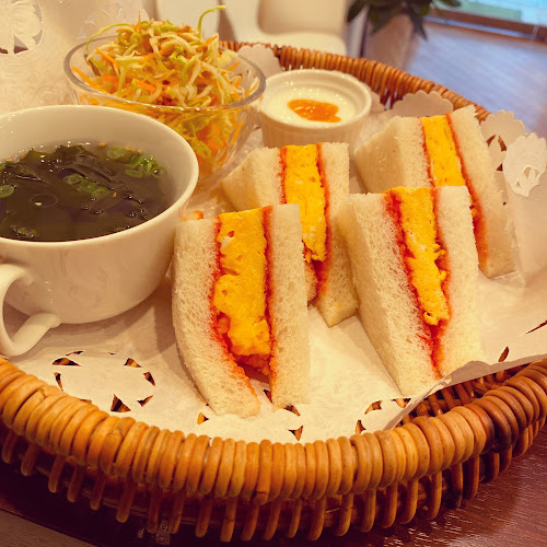 Opinii despre ルネ珈琲店 în 徳島市 - 飲食業