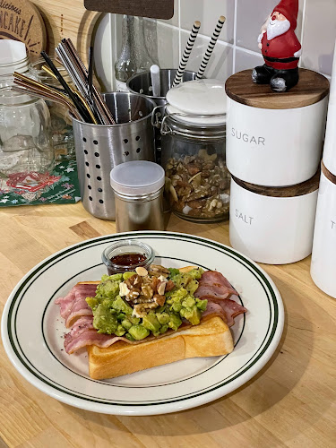 〒651-0077 兵庫県神戸市中央区日暮通２丁目６−１１