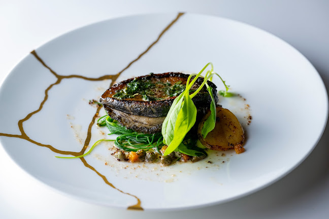 THE ORIENTAL TERRACE