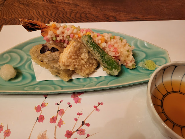 Opinii despre 京料理 花咲 萬治郎 în 京都市 - 飲食業