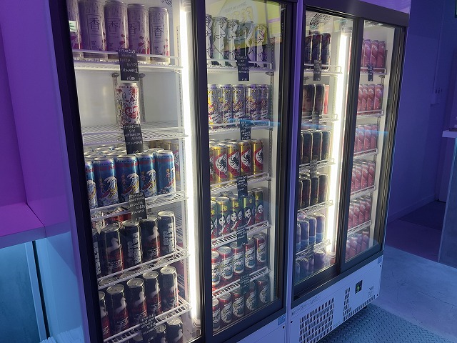 FETISH CLUB Tokyo BrewLab＋Bar ークラフトビール醸造所併設のビアバー - 飲食業