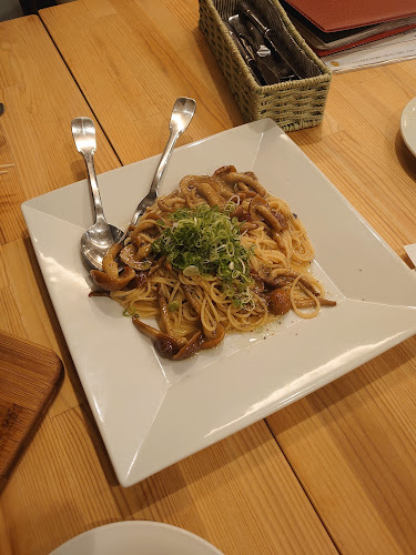 〒596-0054 大阪府岸和田市宮本町１４−７