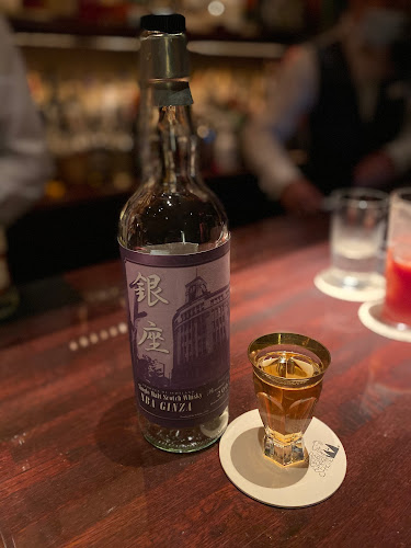 バー・セブンシーズンズ - 飲食業