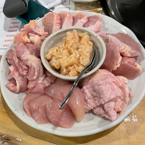 朝引き地鶏 石王 - 飲食業