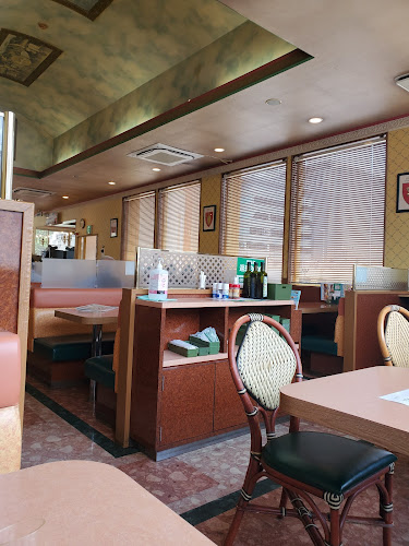 サイゼリヤ 登戸店 - 飲食業