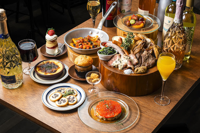 WINE RESTAURANT THE ATTACHMENT 横浜鶴屋町店 - 横浜市