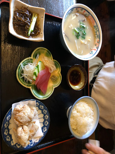 しん里 - 飲食業