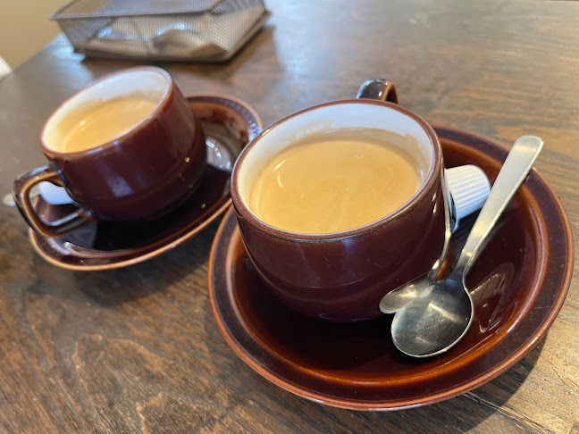 〒940-0033 新潟県長岡市今朝白３丁目１７−１２