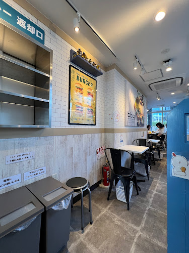 bb.q オリーブチキンカフェ 千里中央店 - 豊中市