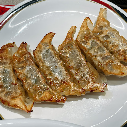 Comentarii opinii despre みよしの 環状光星店