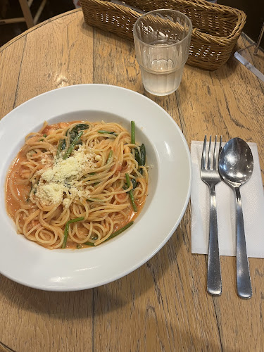 Opinii despre ブラボー 上野中央口店 în 台東区 - 飲食業