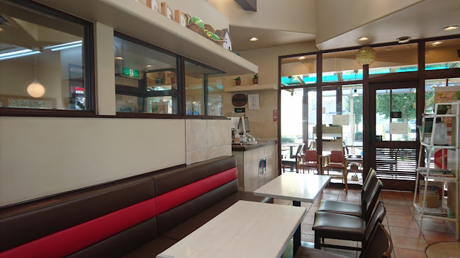 Opinii despre モスバーガー北越谷店 în 越谷市 - 飲食業