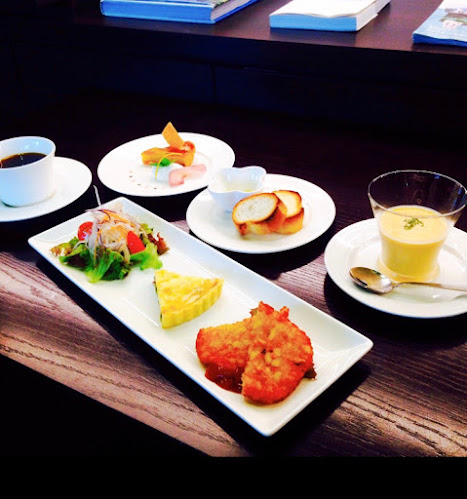 Opinii despre カフェレストランKIZUNA în 長崎市 - 飲食業