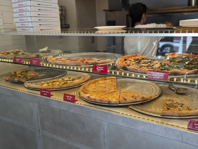 Opinii despre The Pizza Tokyo Hiroo în 渋谷区 - 飲食業