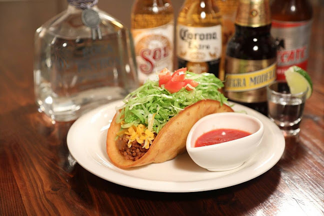 Traveler's Bar Osaka Tacos(旅人酒場オオサカタコス)
