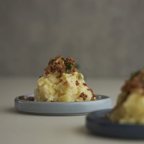 〒330-0854 埼玉県さいたま市大宮区桜木町１丁目1−１０ ＯＺ ＳＡＫＵＲＡビル 2F