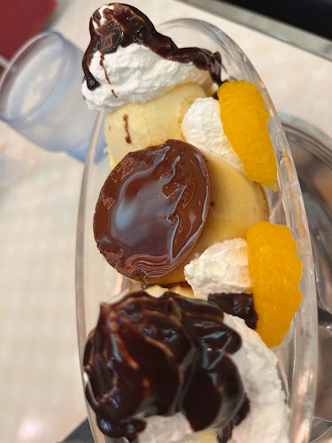 〒542-0071 大阪府大阪市中央区道頓堀１丁目７−４