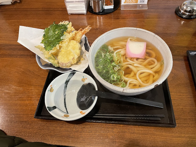 〒569-0071 大阪府高槻市城北町１丁目３−２８