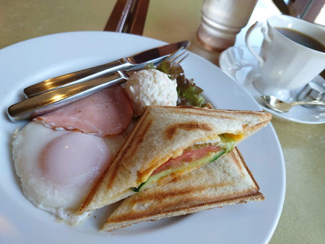 Comentarii opinii despre 珈琲専門店アミー