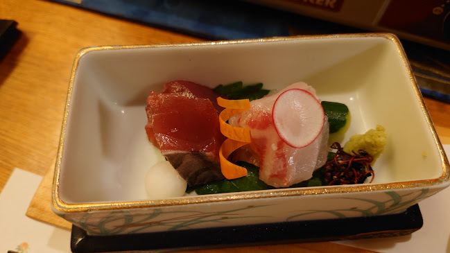 料亭義経 - 飲食業