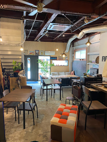 deli cafe FIFTY FIVE （フィフティーファイブ） - 飲食業