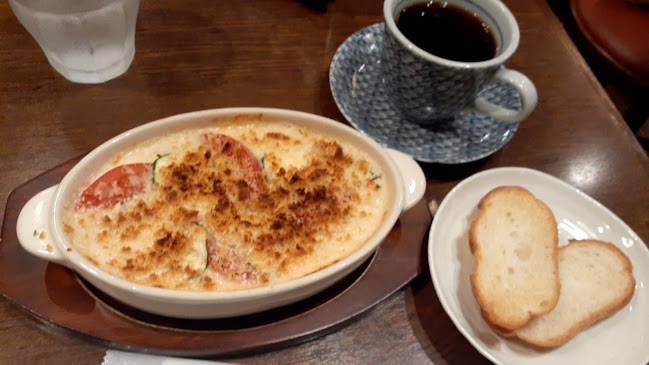 〒113-0033 東京都文京区本郷４丁目２５−１１ メゾンベリテ 1階