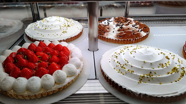 カフェ青山 岡山本店