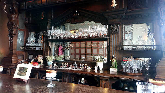 名曲喫茶 柳月堂