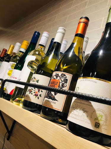 Opinii despre トリワイン PIKOSHHHU ピコシュー 京橋店 în 大阪市 - 飲食業