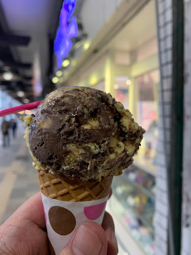 〒250-0011 神奈川県小田原市栄町１丁目２−７