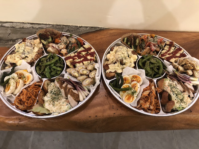 Opinii despre ごはんとお酒 シロネコ în 豊見城市 - 飲食業