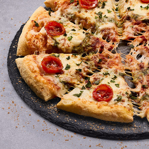 〒244-0801 神奈川県横浜市戸塚区品濃町５３４−６ コーラル東戸塚