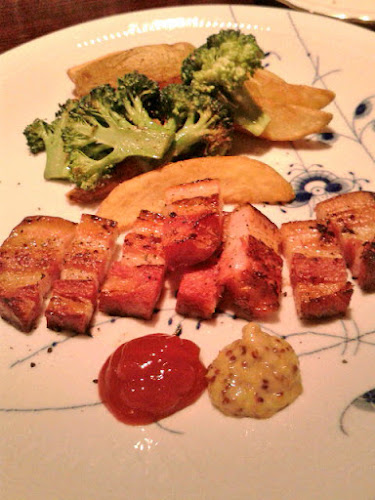 Comentarii opinii despre Bar Moet (バー モエ)