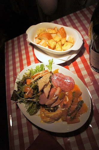 ワインバーテラ - 飲食業