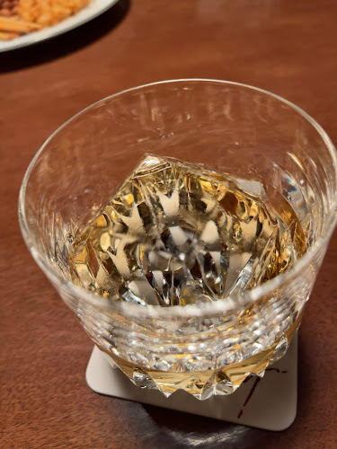 Opinii despre Bar Moet (バー モエ) în 長野市 - 飲食業